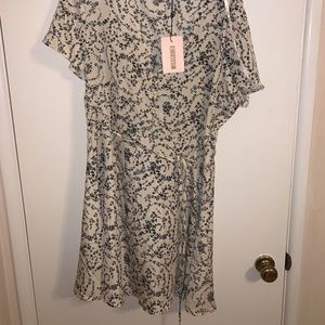 Stone Floral Half Button Tea Dress, Size US14